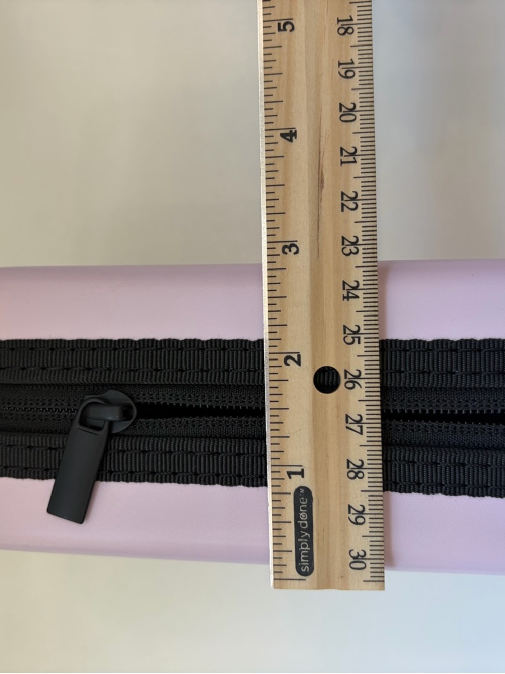 Compact Pink Hard-Shell Carry Case - Picture 10 of 11